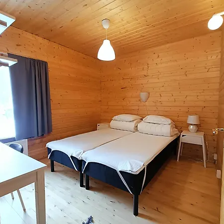 Omatoimista Moekkimajoitusta Luonnon Keskellae Horská chata Taluspera
